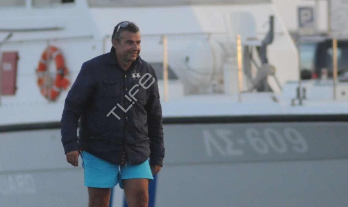 Γ. Λιάγκας: Απόδραση με το σκάφος στη Μύκονο! | Newsit.gr Γ. Λιάγκας: Απόδραση με το σκάφος στη Μύκονο! | Newsit.gr