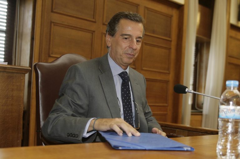 Στον Ερυθρό ο Μιχάλης Λιάπης | Newsit.gr Στον Ερυθρό ο Μιχάλης Λιάπης | Newsit.gr