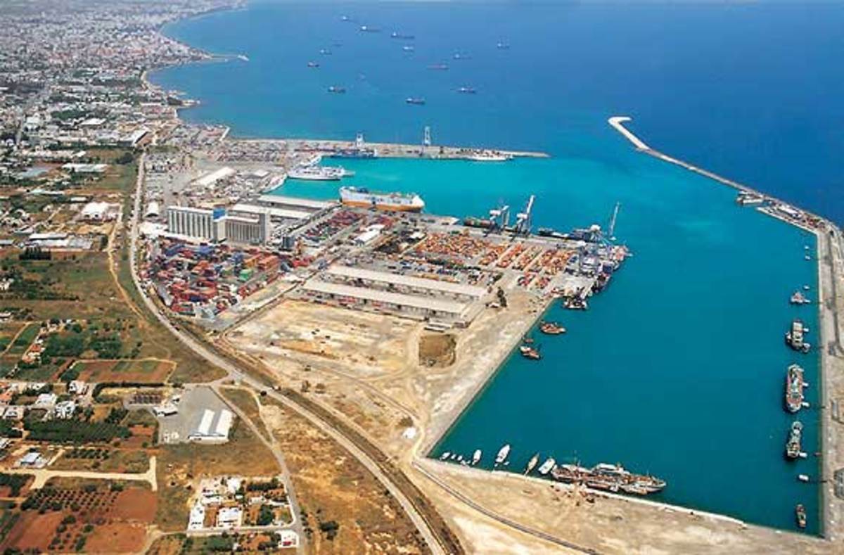 Τραυματίστηκε κρίσιμα μηχανικός πλοίου στο λιμάνι Λεμεσού | Newsit.gr Τραυματίστηκε κρίσιμα μηχανικός πλοίου στο λιμάνι Λεμεσού | Newsit.gr