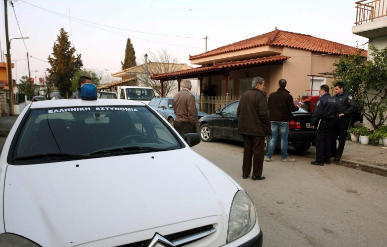 Οδηγίες για να προστατευτείτε από τους ληστές! | Newsit.gr Οδηγίες για να προστατευτείτε από τους ληστές! | Newsit.gr