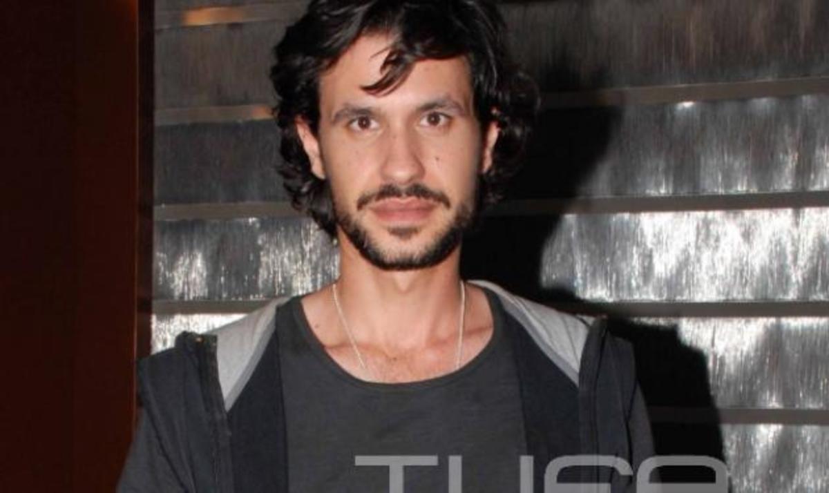 Ο. Αυγουστίδης στο TLIFE: “Μένω στο κέντρο. Φοβάμαι και κοιτάζω πίσω απ’ την πλάτη μου όταν θα βγω!” | Newsit.gr Ο. Αυγουστίδης στο TLIFE: “Μένω στο κέντρο. Φοβάμαι και κοιτάζω πίσω απ’ την πλάτη μου όταν θα βγω!” | Newsit.gr