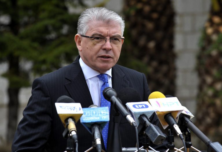 Τα «άκουσε» ο Λυκουρέντζος στην Τρίπολη -Video | Newsit.gr Τα «άκουσε» ο Λυκουρέντζος στην Τρίπολη -Video | Newsit.gr