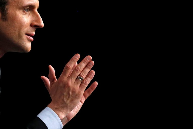 Καθαρή νίκη Μακρόν στον δεύτερο γύρο δείχνουν οι δημοσκοπήσεις | Newsit.gr Καθαρή νίκη Μακρόν στον δεύτερο γύρο δείχνουν οι δημοσκοπήσεις | Newsit.gr