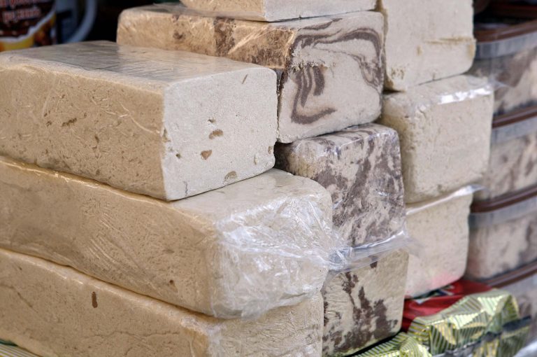 Τρώτε χαλβά… κάνει καλό! | Newsit.gr Τρώτε χαλβά… κάνει καλό! | Newsit.gr
