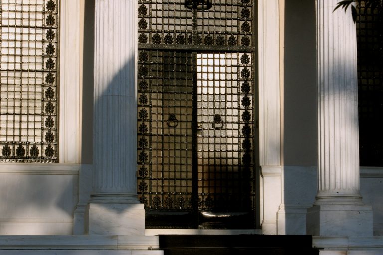 Πέμπτη απόγευμα νέα σύσκεψη των πολιτικών αρχηγών – Η τρόικα ζητά νέες θυσίες και περισσότερες περικοπές σε μισθούς και συντάξεις | Newsit.gr Πέμπτη απόγευμα νέα σύσκεψη των πολιτικών αρχηγών – Η τρόικα ζητά νέες θυσίες και περισσότερες περικοπές σε μισθούς και συντάξεις | Newsit.gr