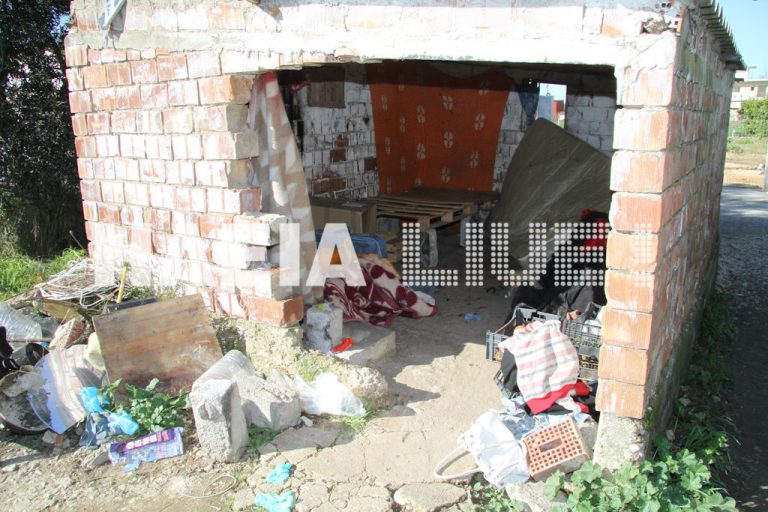 Ηλεία: Τη σκότωσε και κοιμόταν δίπλα της, για δύο μέρες – Φωτό! | Newsit.gr Ηλεία: Τη σκότωσε και κοιμόταν δίπλα της, για δύο μέρες – Φωτό! | Newsit.gr