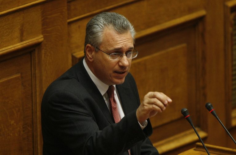 Σκληρές κουβέντες στη Βουλή για την Οικονομία | Newsit.gr Σκληρές κουβέντες στη Βουλή για την Οικονομία | Newsit.gr