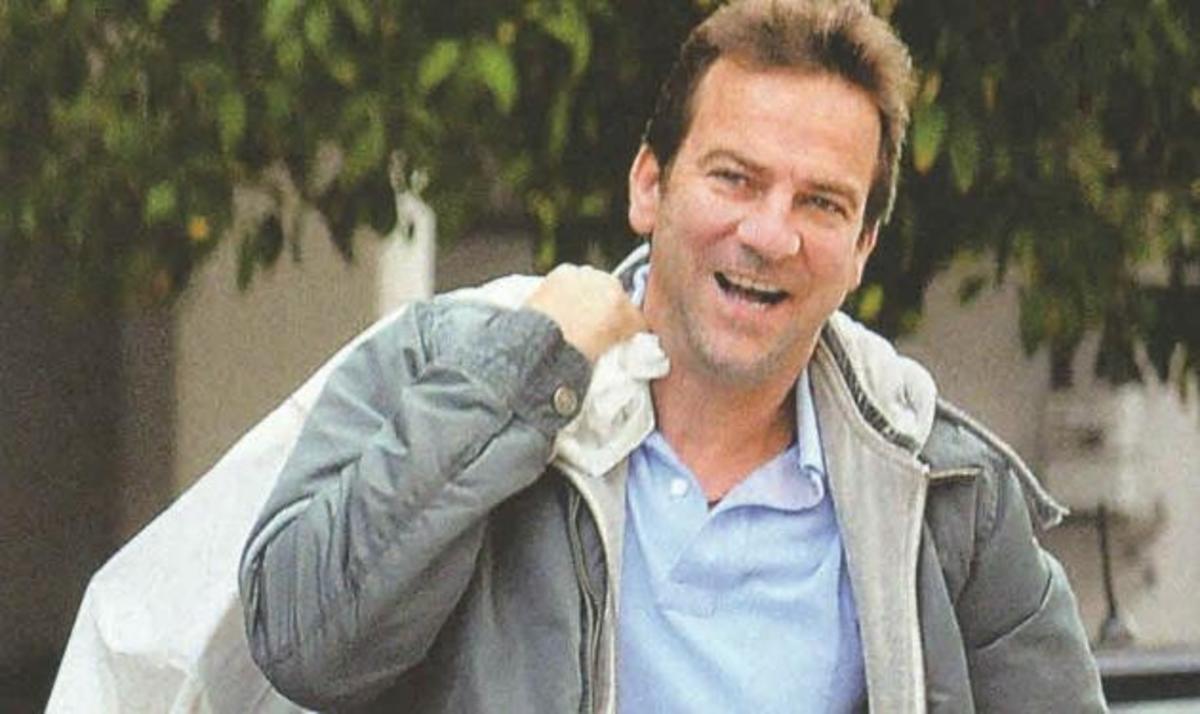 Μ. Παντζόπουλος: Οι προετοιμασίες του συντρόφου της Ελένης για την επιστροφή στην Άνδρο | Newsit.gr Μ. Παντζόπουλος: Οι προετοιμασίες του συντρόφου της Ελένης για την επιστροφή στην Άνδρο | Newsit.gr