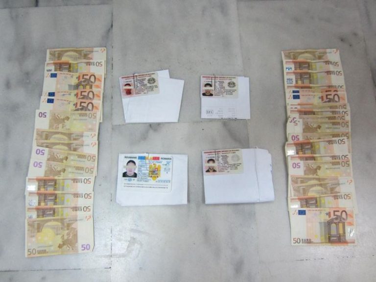 Χανιά: Στα χέρια της Αστυνομίας κύκλωμα που διακινούσε μετανάστες | Newsit.gr Χανιά: Στα χέρια της Αστυνομίας κύκλωμα που διακινούσε μετανάστες | Newsit.gr