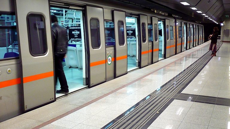 Στο δρόμο οι εργαζόμενοι του Μετρό Θεσσαλονίκης | Newsit.gr Στο δρόμο οι εργαζόμενοι του Μετρό Θεσσαλονίκης | Newsit.gr
