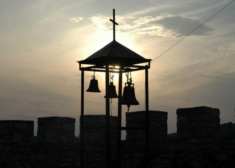 Ιωάννινα: Έκλεψαν εικόνες του 1850 | Newsit.gr Ιωάννινα: Έκλεψαν εικόνες του 1850 | Newsit.gr