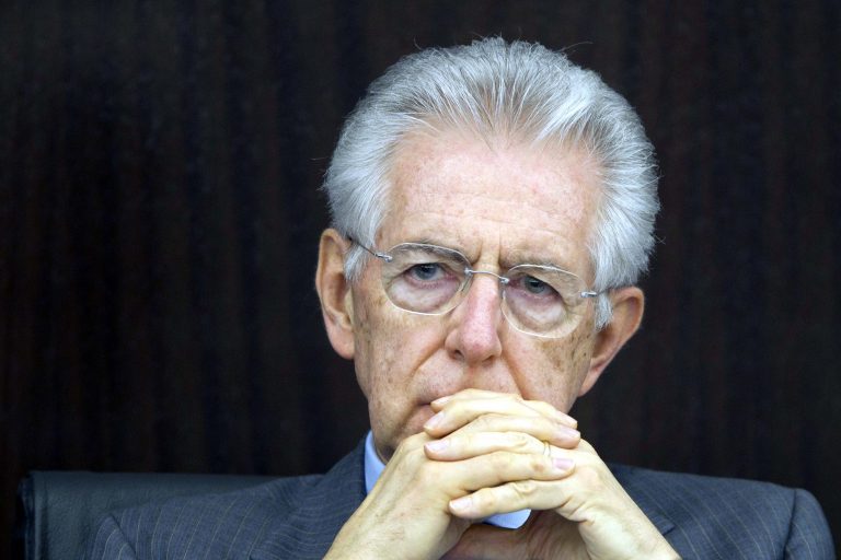 Μάριο Μόντι: «Μάχη για να αποφύγουμε τον γκρεμό της Ελλάδας» | Newsit.gr Μάριο Μόντι: «Μάχη για να αποφύγουμε τον γκρεμό της Ελλάδας» | Newsit.gr