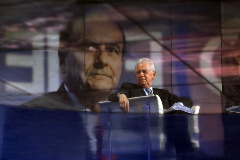 Μόντι-Μπερσάνι ενώνουν τις δυνάμεις τους εναντίον του Μπερλουσκόνι | Newsit.gr Μόντι-Μπερσάνι ενώνουν τις δυνάμεις τους εναντίον του Μπερλουσκόνι | Newsit.gr