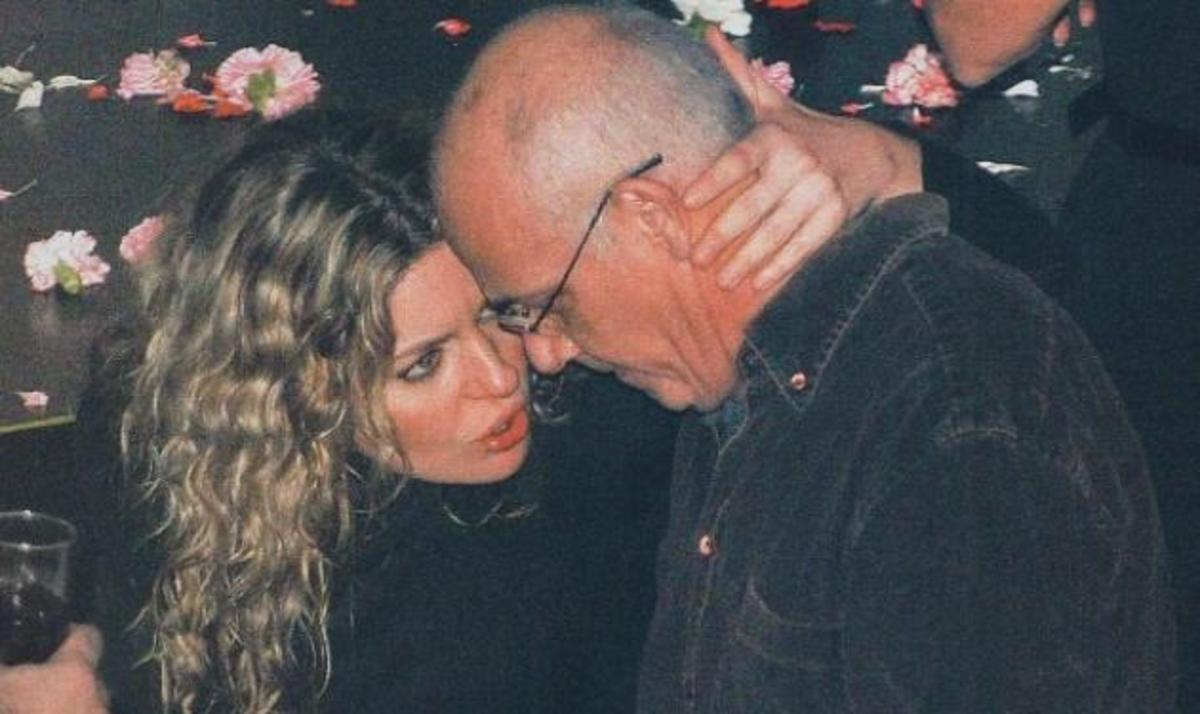 Γ. Κιμούλης- Ε. Μουτάφη: Αχώριστοι και πιο ερωτευμένοι από ποτέ! | Newsit.gr Γ. Κιμούλης- Ε. Μουτάφη: Αχώριστοι και πιο ερωτευμένοι από ποτέ! | Newsit.gr