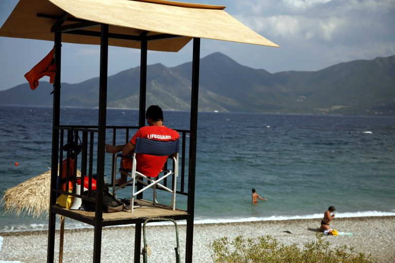 Άγιο είχε λουόμενος σε παραλία των Χανίων | Newsit.gr Άγιο είχε λουόμενος σε παραλία των Χανίων | Newsit.gr