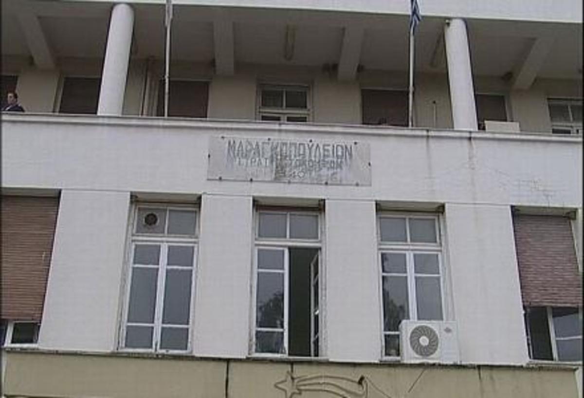 Πάτρα: Μπέρδεψαν τους νεκρούς στο νεκροτομείο! | Newsit.gr Πάτρα: Μπέρδεψαν τους νεκρούς στο νεκροτομείο! | Newsit.gr