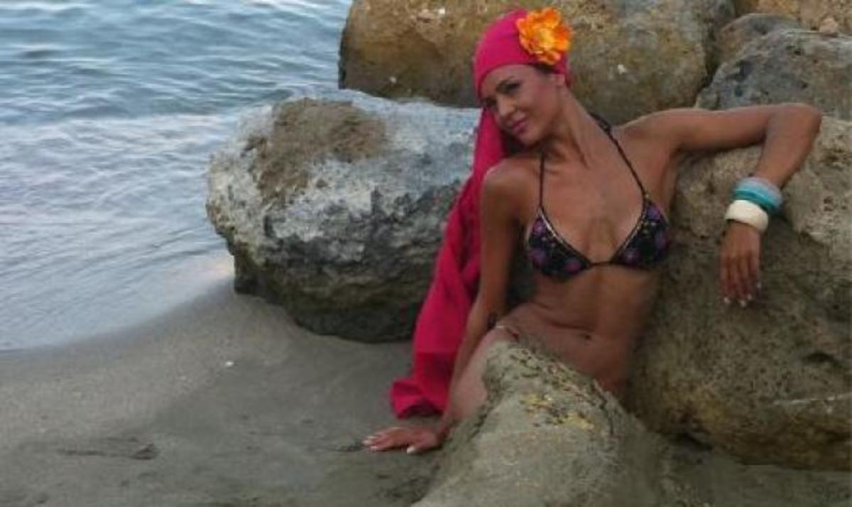 Η Ν. Kαρρά μιλάει στο TLIFE για τον γάμο της, την ζωή και την καριέρα της στην Κύπρο! | Newsit.gr Η Ν. Kαρρά μιλάει στο TLIFE για τον γάμο της, την ζωή και την καριέρα της στην Κύπρο! | Newsit.gr