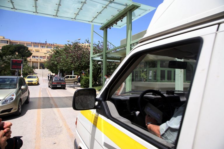 Θα εμβολιαστούν οι γιατροί; | Newsit.gr Θα εμβολιαστούν οι γιατροί; | Newsit.gr