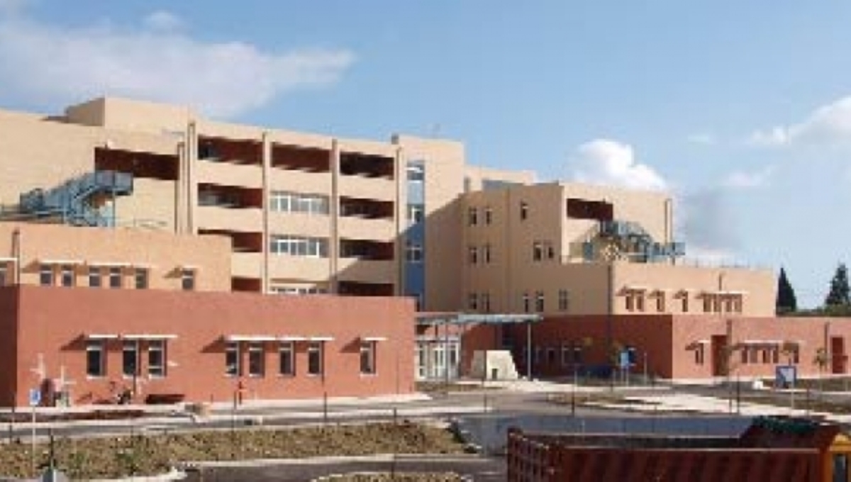 Τελειώνουν τα τρόφιμα και στο νοσοκομείο Ζακύνθου! Καταρρέει το νοσοκομείο | Newsit.gr Τελειώνουν τα τρόφιμα και στο νοσοκομείο Ζακύνθου! Καταρρέει το νοσοκομείο | Newsit.gr