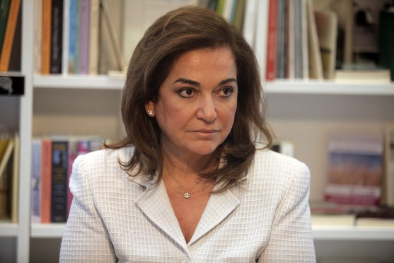 Ντόρα Μπακογιάννη: Έχασε τη μητέρα της στα γενέθλια της! | Newsit.gr Ντόρα Μπακογιάννη: Έχασε τη μητέρα της στα γενέθλια της! | Newsit.gr