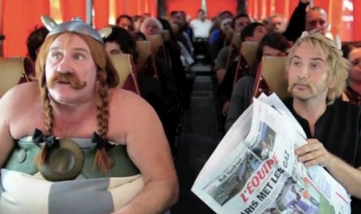 Ο Οβελίξ υπερασπίζεται τον Depardieu για το περιστατικό με το αεροπλάνο! Δες βίντεο | Newsit.gr Ο Οβελίξ υπερασπίζεται τον Depardieu για το περιστατικό με το αεροπλάνο! Δες βίντεο | Newsit.gr