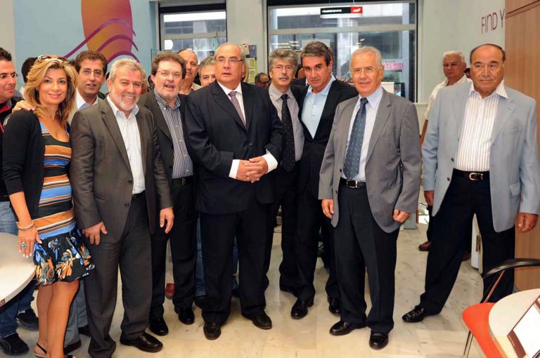 Έκλεισε ο ΟΚΑΝΑ στον Πειραιά | Newsit.gr Έκλεισε ο ΟΚΑΝΑ στον Πειραιά | Newsit.gr