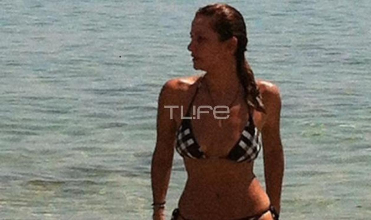 To TLIFE πέτυχε την Δ. Ολυμπίου στις καλοκαιρινές διακοπές της! Φωτογραφίες | Newsit.gr To TLIFE πέτυχε την Δ. Ολυμπίου στις καλοκαιρινές διακοπές της! Φωτογραφίες | Newsit.gr
