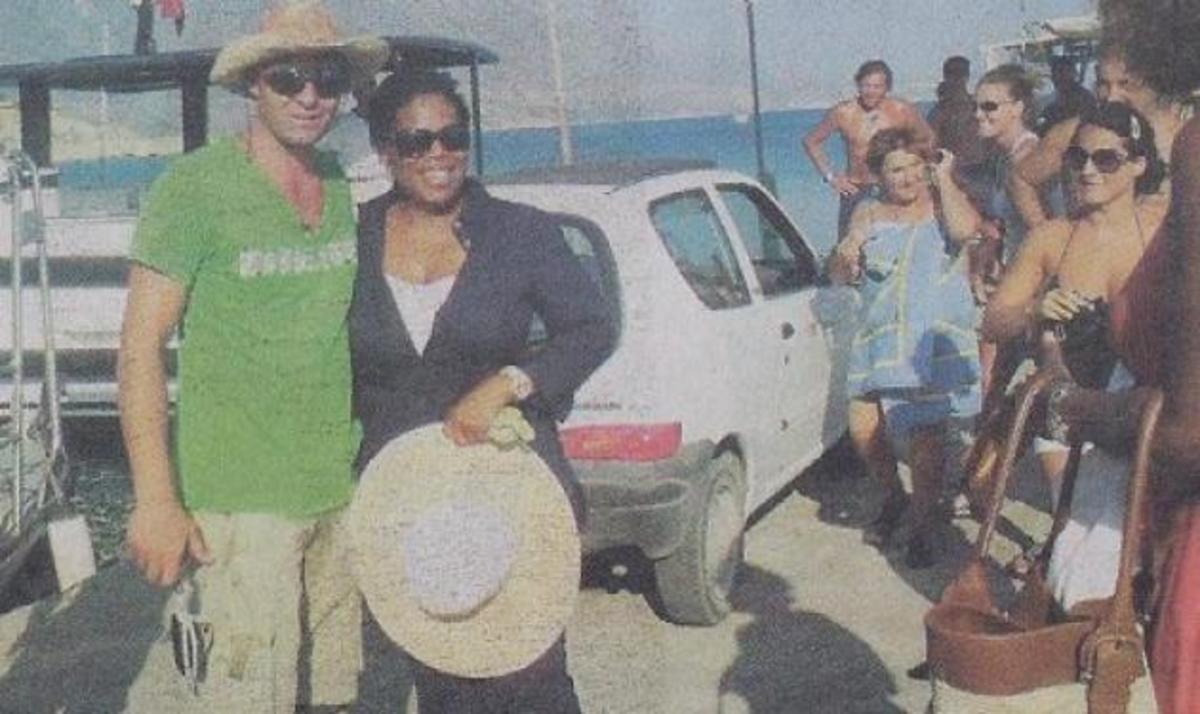 Διακοπές στη χλιδή πέρασε η Oprah στην Ελλάδα! | Newsit.gr Διακοπές στη χλιδή πέρασε η Oprah στην Ελλάδα! | Newsit.gr