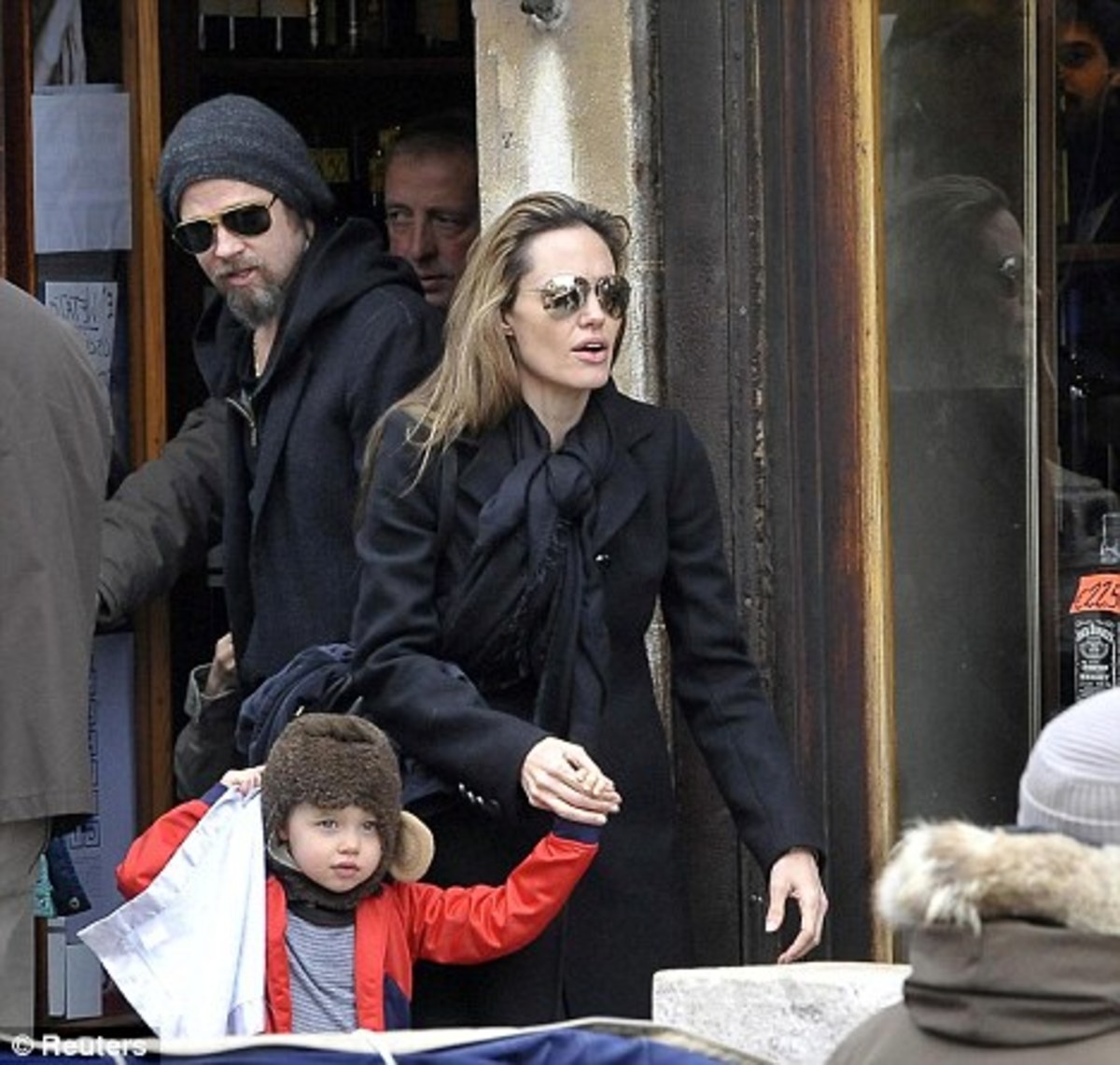 Για παγωτό στην Ιταλία, οι Brangelina και τα παιδιά τους! | Newsit.gr Για παγωτό στην Ιταλία, οι Brangelina και τα παιδιά τους! | Newsit.gr