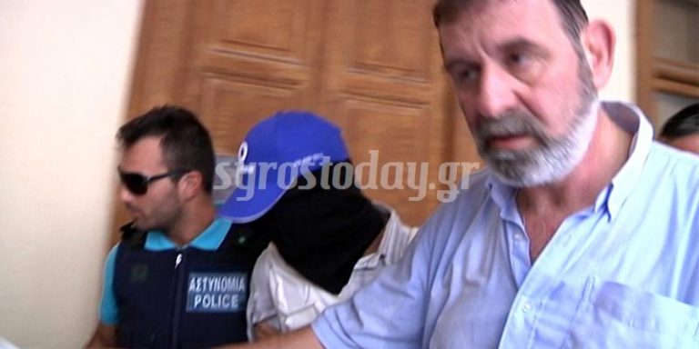 «Τη χτυπούσα με πέτρα 5 κιλών» – Η σοκαριστική απολογία του δράστη της Πάρου | Newsit.gr «Τη χτυπούσα με πέτρα 5 κιλών» – Η σοκαριστική απολογία του δράστη της Πάρου | Newsit.gr