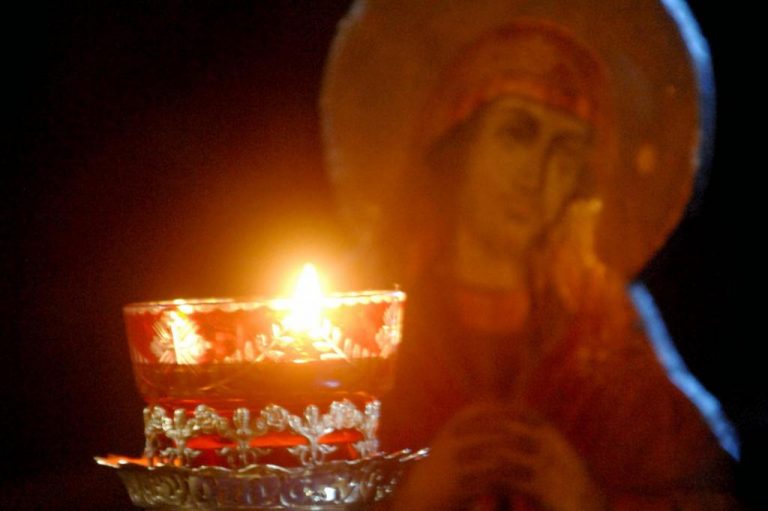 Βόλος: Αντί να βάλουν λεφτά στο παγκάρι… έκλεψαν αυτά που είχε μέσα κι έφυγαν! | Newsit.gr Βόλος: Αντί να βάλουν λεφτά στο παγκάρι… έκλεψαν αυτά που είχε μέσα κι έφυγαν! | Newsit.gr