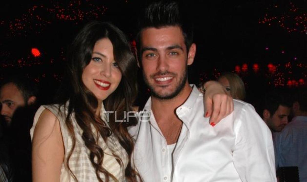 Χρυσός δίσκος για Playmen, Demy και τη δισκογραφική του Π. Κασιδόκωστα! Δες φωτογραφίες | Newsit.gr Χρυσός δίσκος για Playmen, Demy και τη δισκογραφική του Π. Κασιδόκωστα! Δες φωτογραφίες | Newsit.gr