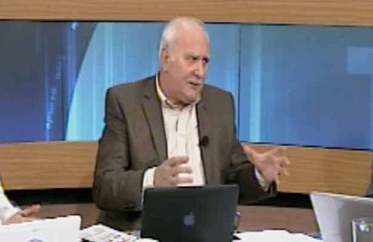 Ατύχημα στον αέρα του Πρωινό Αντ1 – Τι συνέβη στον Γιώργο Παπαδάκη; | Newsit.gr Ατύχημα στον αέρα του Πρωινό Αντ1 – Τι συνέβη στον Γιώργο Παπαδάκη; | Newsit.gr