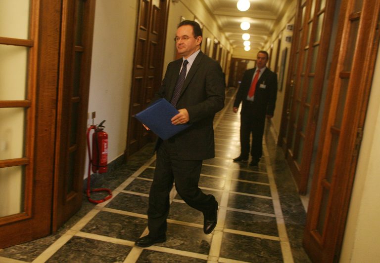 Αποφασισμένος για έλλειμμα κάτω από 3% μέχρι το 2012 | Newsit.gr Αποφασισμένος για έλλειμμα κάτω από 3% μέχρι το 2012 | Newsit.gr