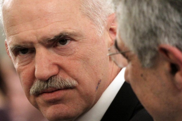 «Ούτε ένα λυπάμαι;» – «Βουλιάζει» η Huffington Post από σχόλια κατά του Γ. Παπανδρέου (VIDEO) | Newsit.gr «Ούτε ένα λυπάμαι;» – «Βουλιάζει» η Huffington Post από σχόλια κατά του Γ. Παπανδρέου (VIDEO) | Newsit.gr