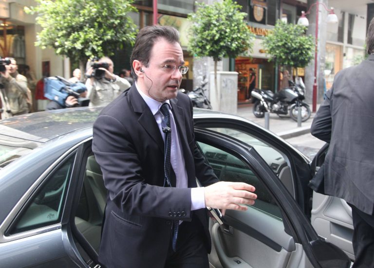 Δύο μάρτυρες κλειδιά και συνεργάτες του Παπακωνσταντίνου κατέθεσαν για τη λίστα Λαγκάρντ – Επέστρεψε στην Αθήνα ο πρώην υπουργός | Newsit.gr Δύο μάρτυρες κλειδιά και συνεργάτες του Παπακωνσταντίνου κατέθεσαν για τη λίστα Λαγκάρντ – Επέστρεψε στην Αθήνα ο πρώην υπουργός | Newsit.gr
