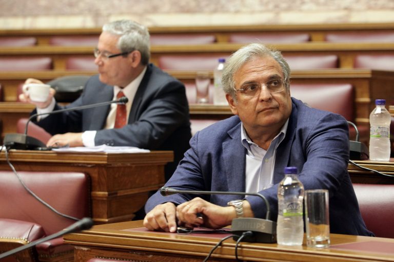 Παπαθανασίου για το πόρισμα… παρωδία: «Προκαλούν αυτοί που οδήγησαν σε απώλεια εθνικής κυριαρχίας» | Newsit.gr Παπαθανασίου για το πόρισμα… παρωδία: «Προκαλούν αυτοί που οδήγησαν σε απώλεια εθνικής κυριαρχίας» | Newsit.gr