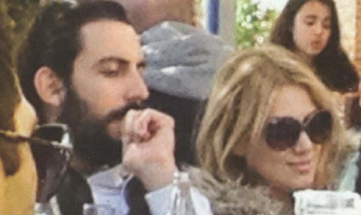 Ε. Παπαβασιλείου – Π. Διαμαντίδης: Ρομαντικό ταξίδι στην Κάρυστο! Φωτογραφίες | Newsit.gr Ε. Παπαβασιλείου – Π. Διαμαντίδης: Ρομαντικό ταξίδι στην Κάρυστο! Φωτογραφίες | Newsit.gr