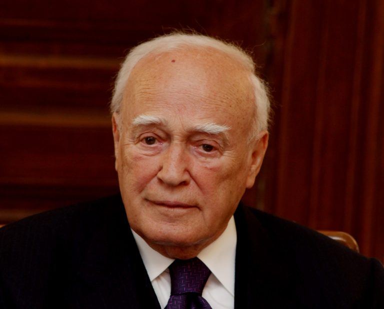 Κάρολος Παπούλιας: Λύση υπάρχει και είναι πολιτική | Newsit.gr Κάρολος Παπούλιας: Λύση υπάρχει και είναι πολιτική | Newsit.gr