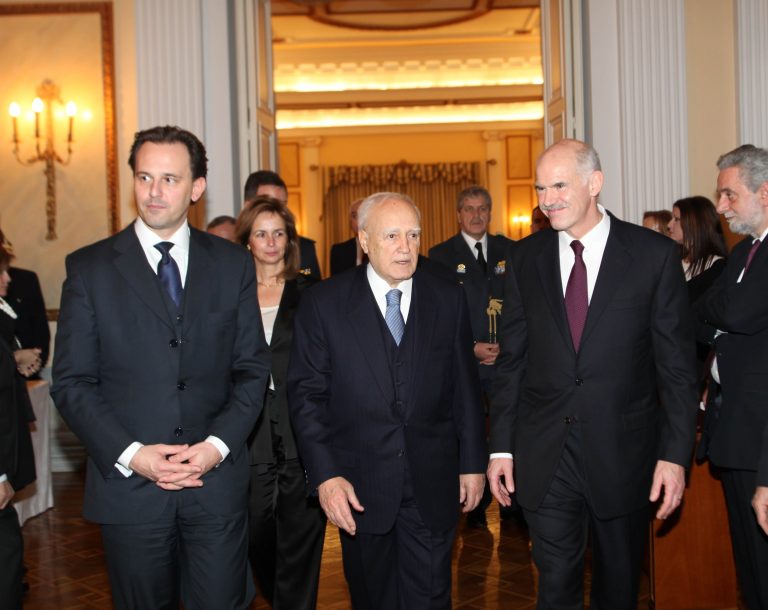 Επανεκλογή Παπούλια αρχές Φεβρουαρίου | Newsit.gr Επανεκλογή Παπούλια αρχές Φεβρουαρίου | Newsit.gr
