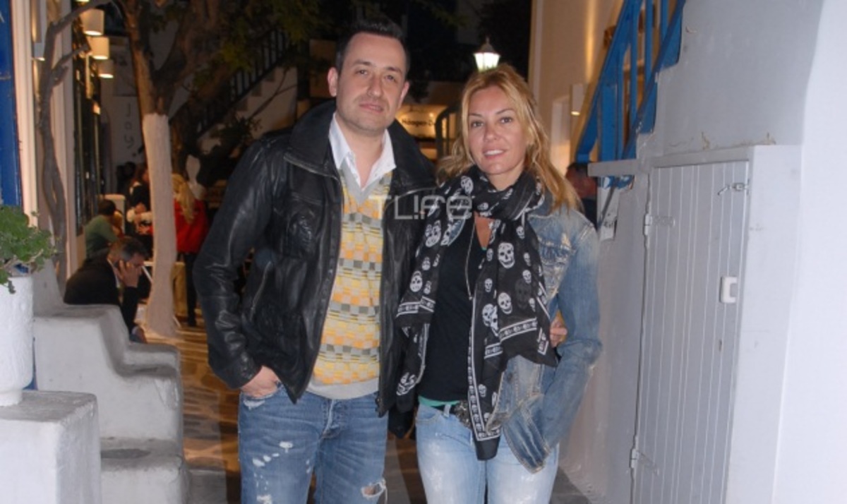 Θ. Γιωργαντάς – Χ. Παππά κι άλλοι επώνυμοι έκαναν Πάσχα στη Μύκονο! Φωτογραφίες | Newsit.gr Θ. Γιωργαντάς – Χ. Παππά κι άλλοι επώνυμοι έκαναν Πάσχα στη Μύκονο! Φωτογραφίες | Newsit.gr