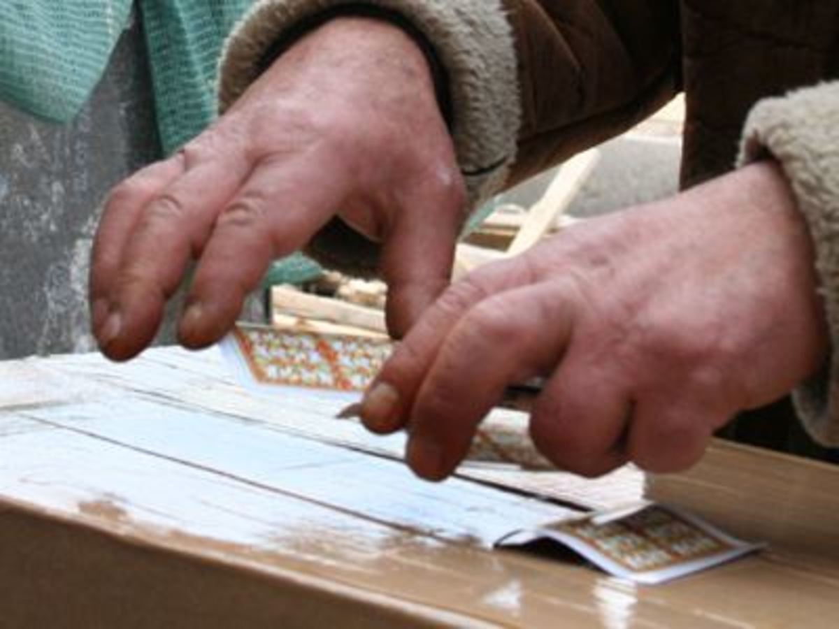 Λάρισα: Παπατζήδες »δάγκωσαν» ηλικιωμένο αλλά… ατύχησαν! | Newsit.gr Λάρισα: Παπατζήδες »δάγκωσαν» ηλικιωμένο αλλά… ατύχησαν! | Newsit.gr