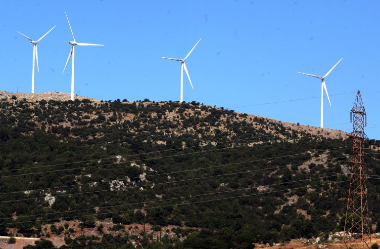 Άρχισε την λειτουργία του το αιολικό πάρκο στην Κρήτη | Newsit.gr Άρχισε την λειτουργία του το αιολικό πάρκο στην Κρήτη | Newsit.gr