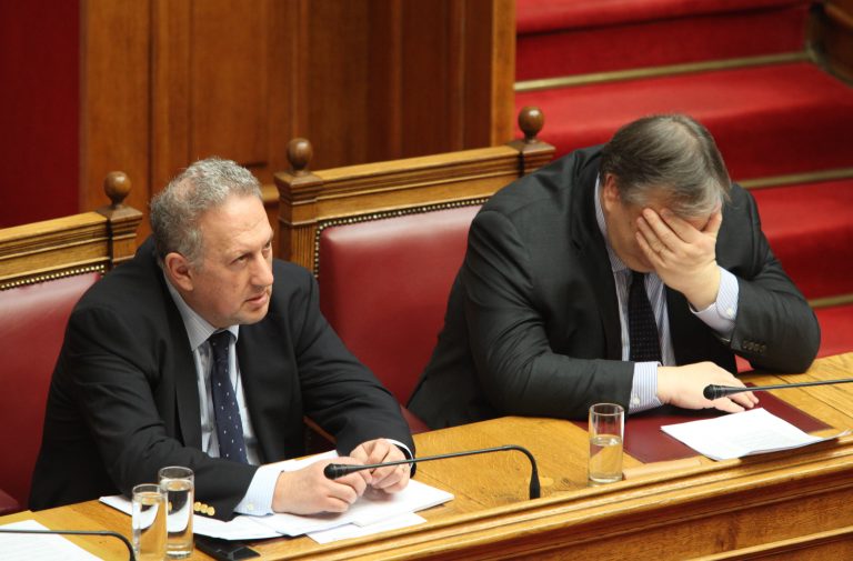 Αποδεκατίζεται το ΠΑΣΟΚ – Έξι βουλευτές εκτός Κ.Ο. του κόμματος | Newsit.gr Αποδεκατίζεται το ΠΑΣΟΚ – Έξι βουλευτές εκτός Κ.Ο. του κόμματος | Newsit.gr