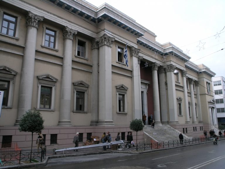 Στον Εισαγγελέα η υπόθεση για τον «ομαδικό βιασμό» ζευγαριού στην Πάτρα | Newsit.gr Στον Εισαγγελέα η υπόθεση για τον «ομαδικό βιασμό» ζευγαριού στην Πάτρα | Newsit.gr