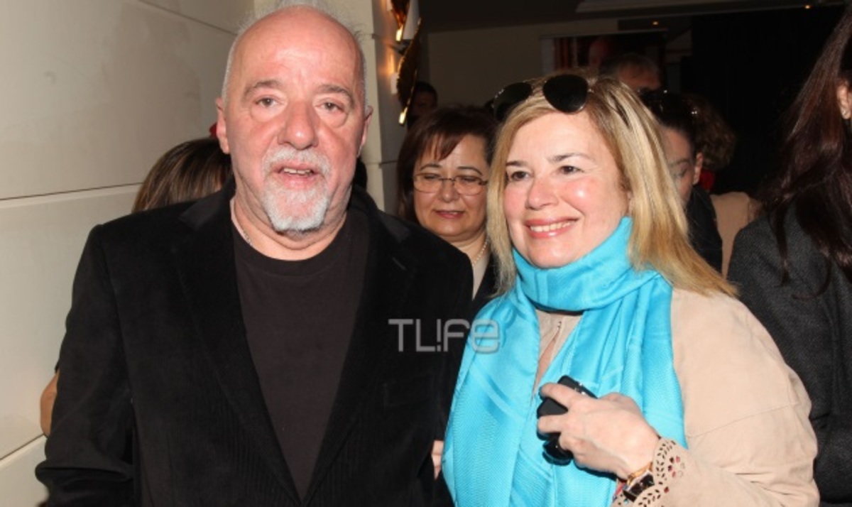 Ο Paulo Coelho στην Αθήνα με την σύζυγό του Christina Oiticica! Φωτογραφίες | Newsit.gr Ο Paulo Coelho στην Αθήνα με την σύζυγό του Christina Oiticica! Φωτογραφίες | Newsit.gr