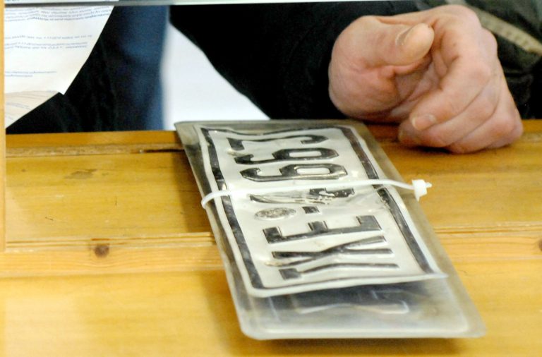 Ηράκλειο: Χειροπέδες σε επιχειρηματία – πλαστογράφο | Newsit.gr Ηράκλειο: Χειροπέδες σε επιχειρηματία – πλαστογράφο | Newsit.gr