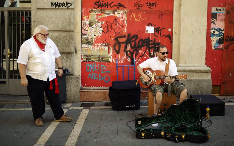 Οργανώνουν μόνοι τους τις διακοπές γιατί τα πρακτορεία κήρυξαν πτώχευση! | Newsit.gr Οργανώνουν μόνοι τους τις διακοπές γιατί τα πρακτορεία κήρυξαν πτώχευση! | Newsit.gr