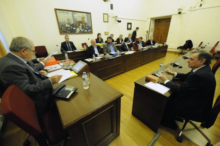 Αποκάλυψη για τα αρχεία της λίστας Λαγκάρντ! Βουλευτής του ΠΑΣΟΚ: «Ήδη με πλησίασαν δημοσιογραφικά και επιχειρηματικά κυκλώματα» | Newsit.gr Αποκάλυψη για τα αρχεία της λίστας Λαγκάρντ! Βουλευτής του ΠΑΣΟΚ: «Ήδη με πλησίασαν δημοσιογραφικά και επιχειρηματικά κυκλώματα» | Newsit.gr