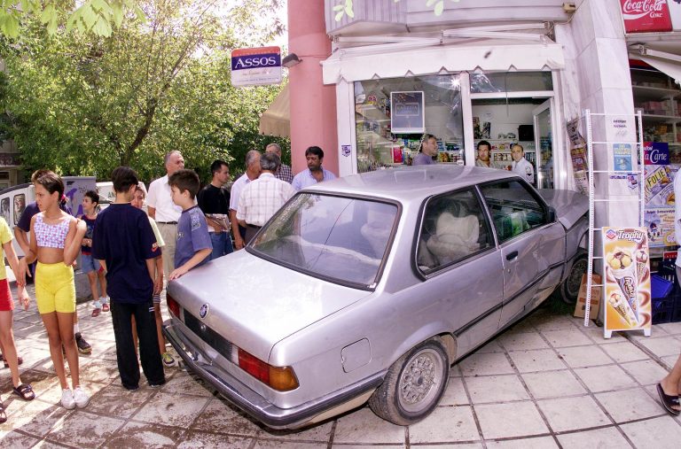 Πάτρα: Έκλεψαν αυτοκίνητο αλλά… τους σταμάτησε η ψησταριά! | Newsit.gr Πάτρα: Έκλεψαν αυτοκίνητο αλλά… τους σταμάτησε η ψησταριά! | Newsit.gr